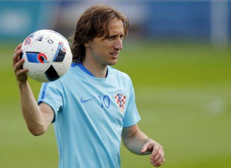 澳博控股2025年博彩税贡献超百亿澳门元