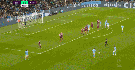 边锋赛后晒伤痕，网友称其太拼了